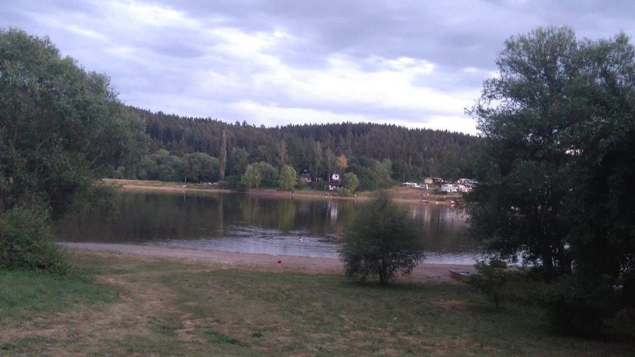 Rybarska Chata U Sumce Stribro Bagian luar foto
